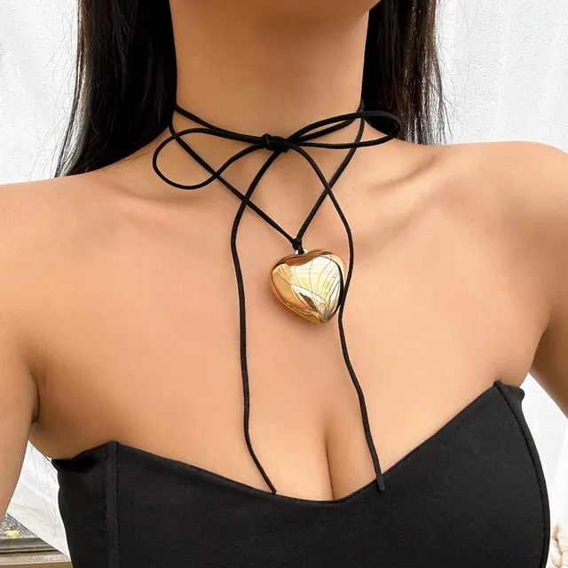 IngeSight.Z Exaggerated Big Metal Love Heart Pendant Necklace For Women Goth Black Velvet Short Choker Necklace Jewelry Gift