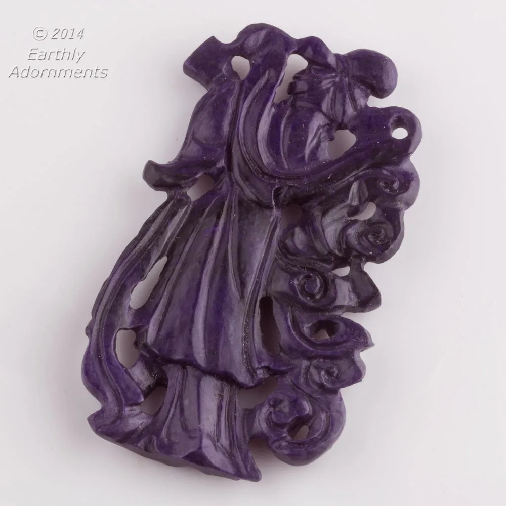 Quan Yin figurine, rare vintage Sugilite carving, j-pdfn123