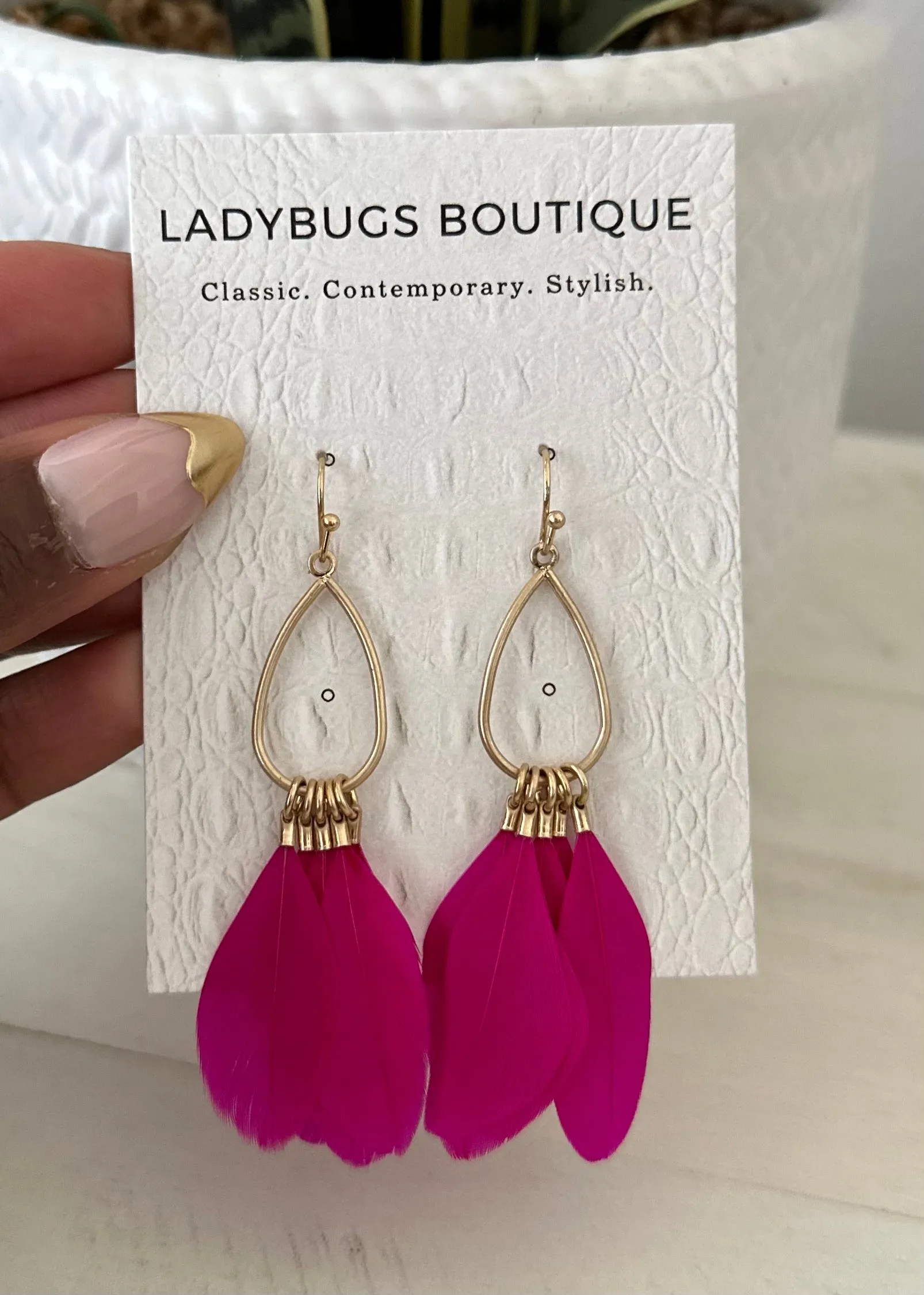 The Phoebe Feather Drop Earrings in Fuchsia